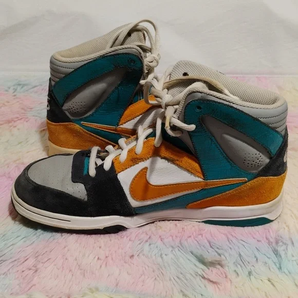 Nike Oncore Vintage Hi Top Shoes 2009 Sz.9 (X-102 CRATE) - Picture 8 of 15
